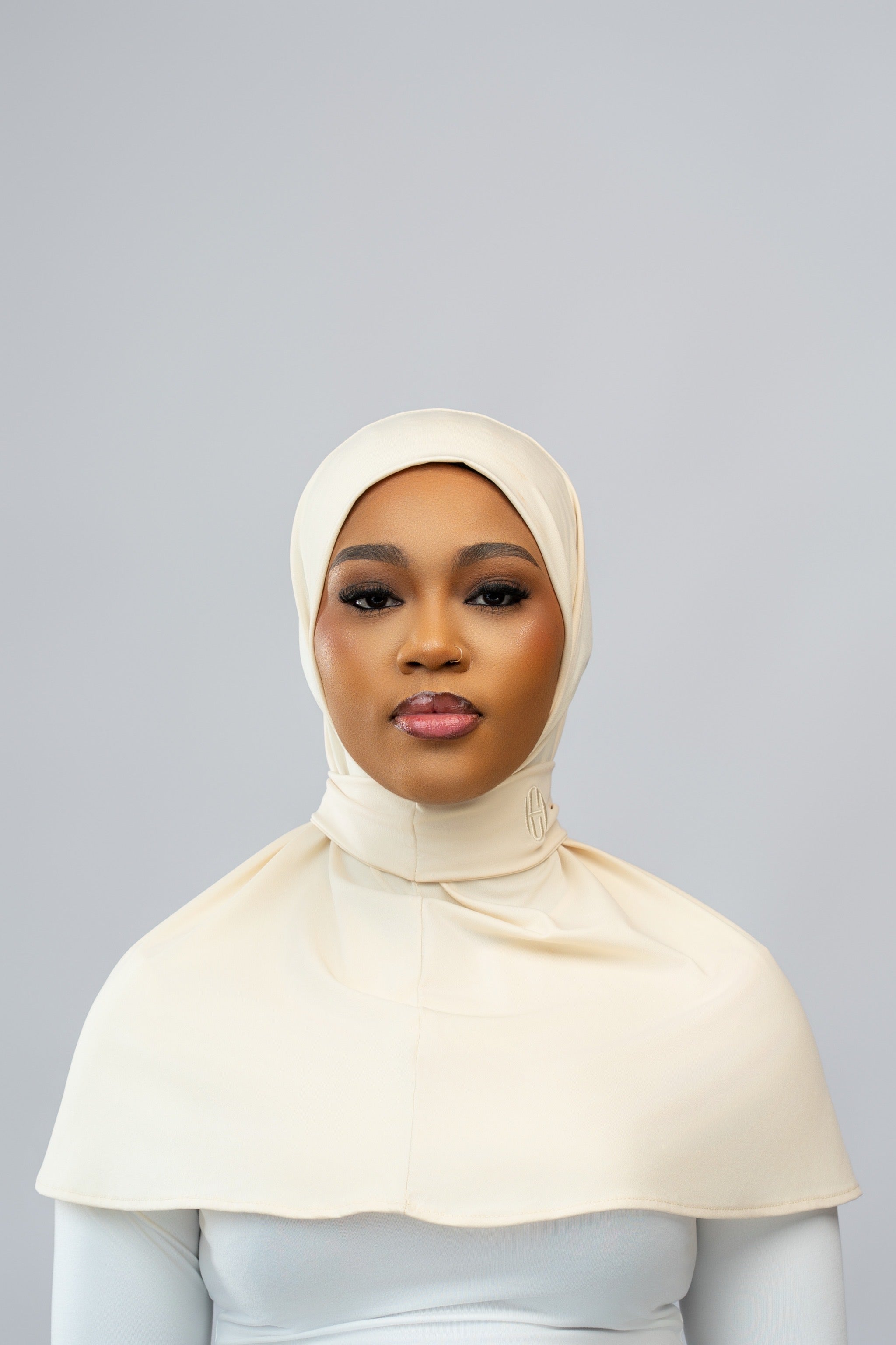 Hijab à bouton Beige