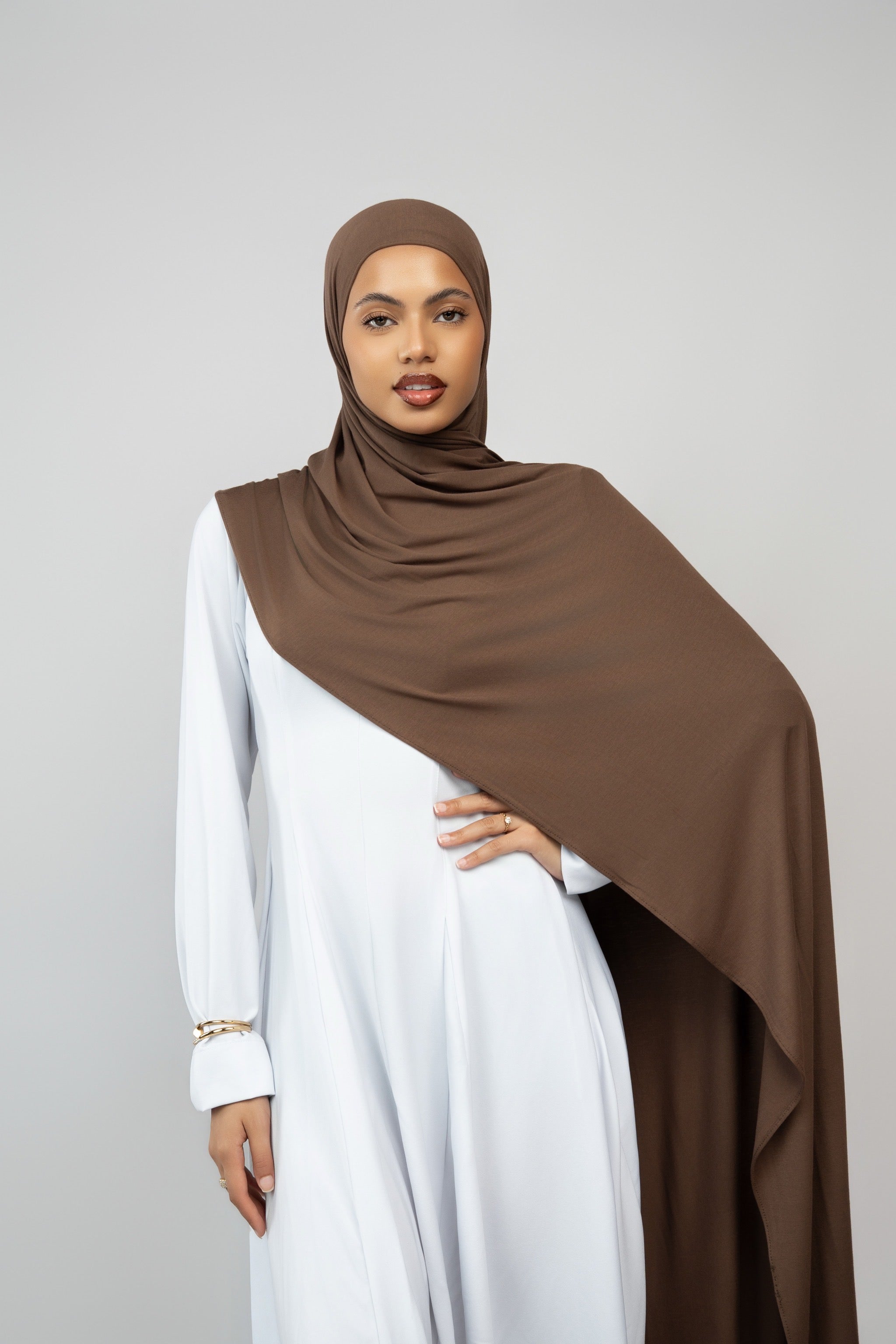 Hijab sans effort Marron