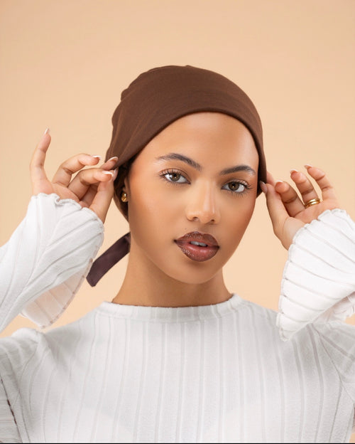 Bonnet satin Café