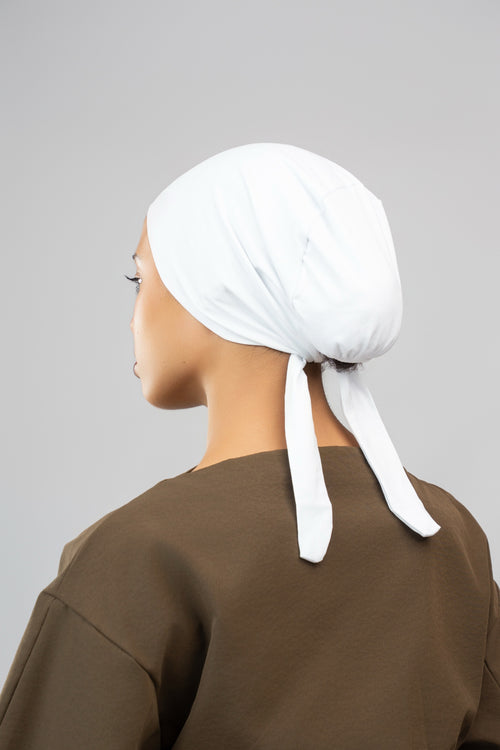 Bonnet satin Blanc