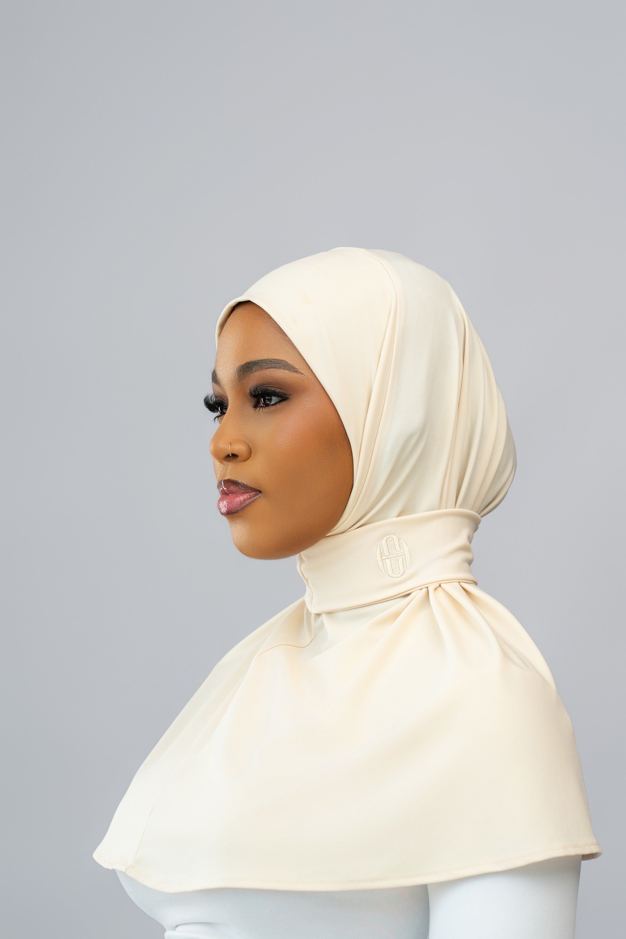 Hijab à bouton Beige