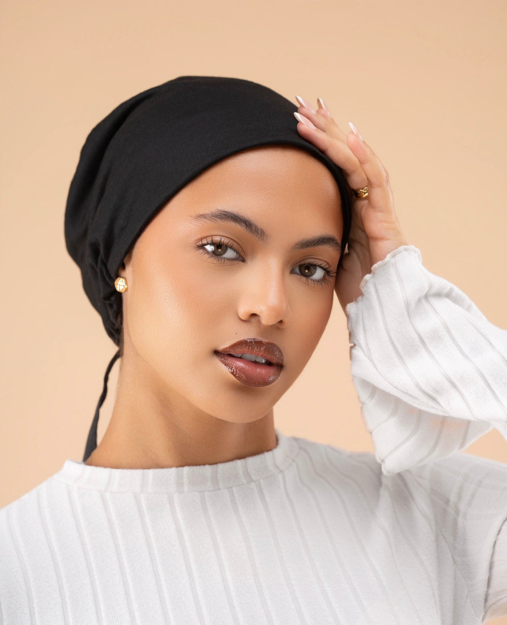 Bonnet satin Noir