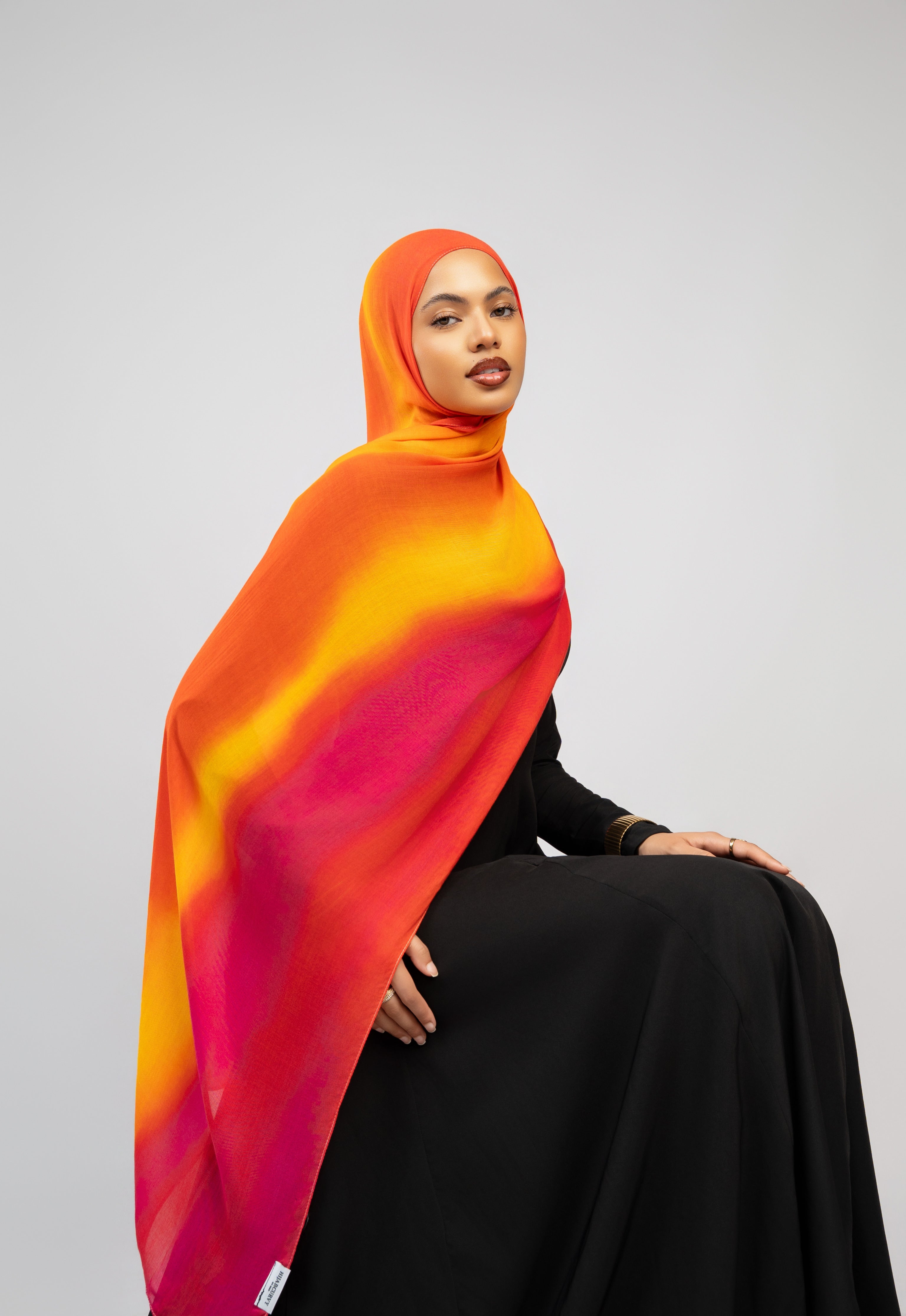 Hijab modal imprimé rose orange premium - texture douce et fluide - 180x70cm - Hijabcurvy by AMD

